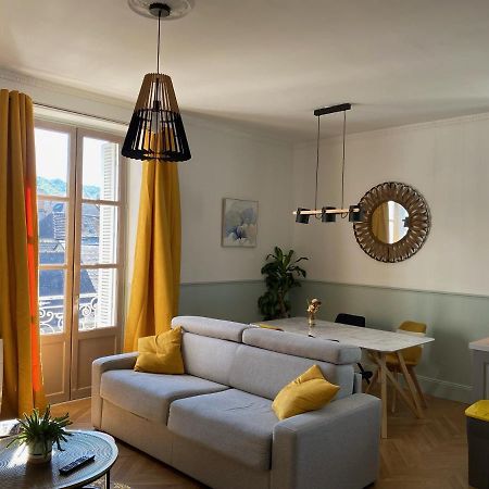 Magnifique Appartement Climatise - Classe 4 Etoiles Terrasson Kültér fotó