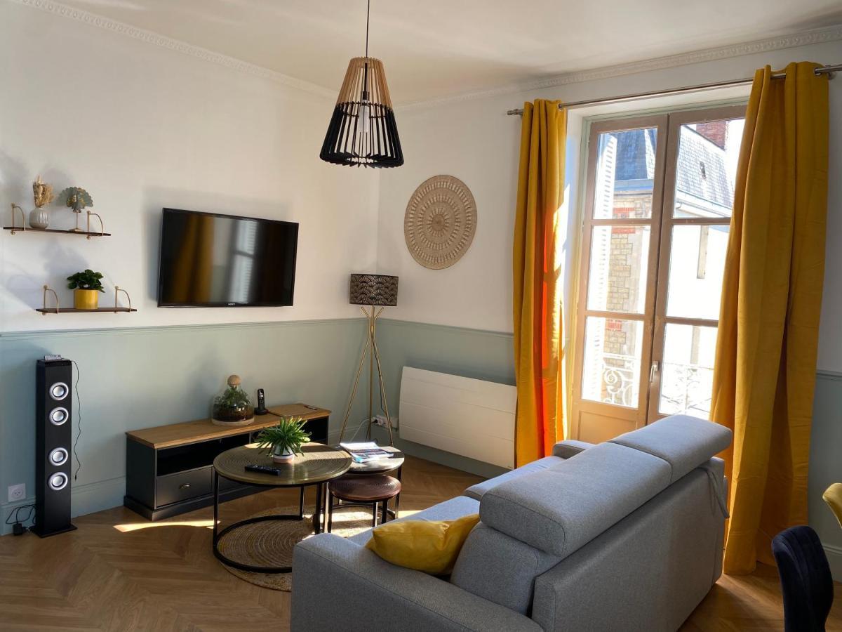 Magnifique Appartement Climatise - Classe 4 Etoiles Terrasson Kültér fotó